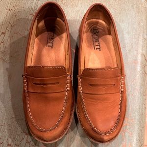 Born Nerina loafers, size 8
